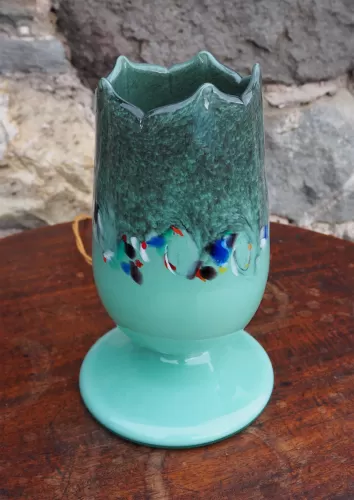 Stunning Scottish Vasart Tulip Lamp