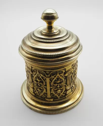 Georgian Dutch Brass Tobacco Box. Complete. 