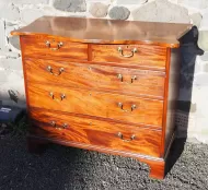 Unusual Design Georgian Chest of Drawers