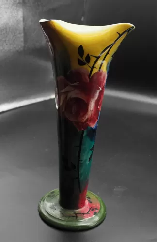 Scottish Jazzy Wemyss Flower or Bud Vase